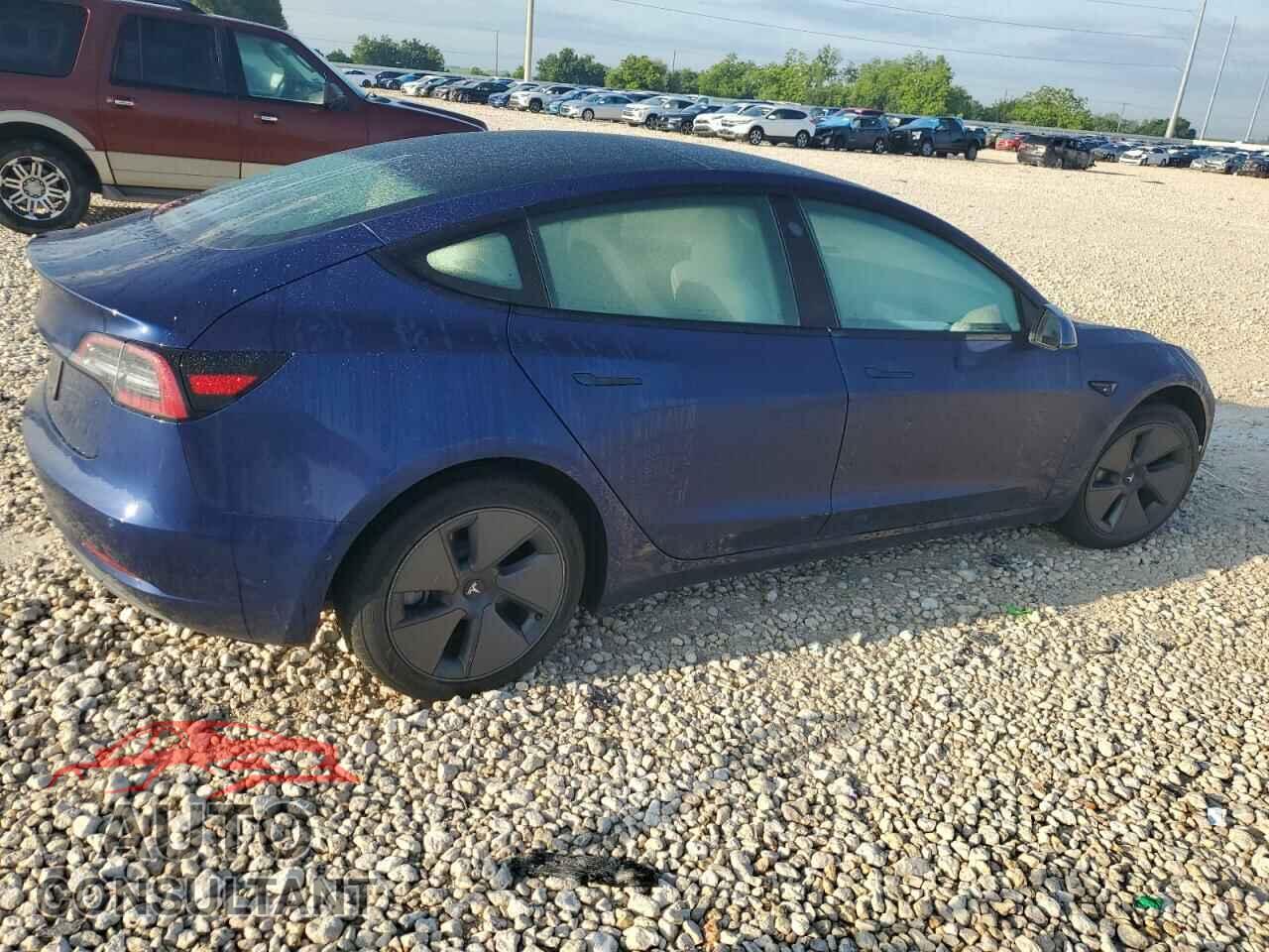 TESLA MODEL 3 2022 - 5YJ3E1EA9NF345347