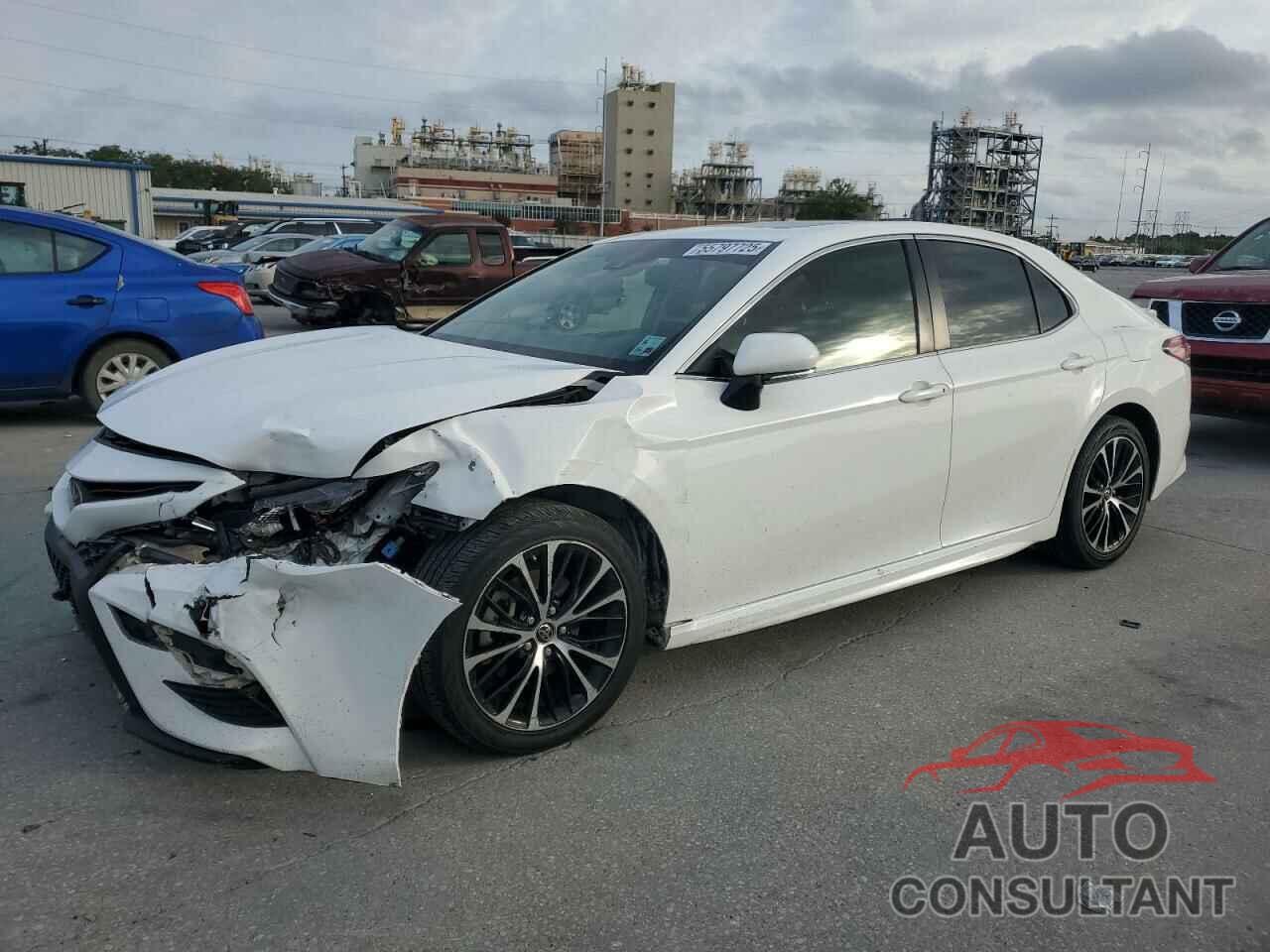 TOYOTA CAMRY 2018 - JTNB11HK0J3001162