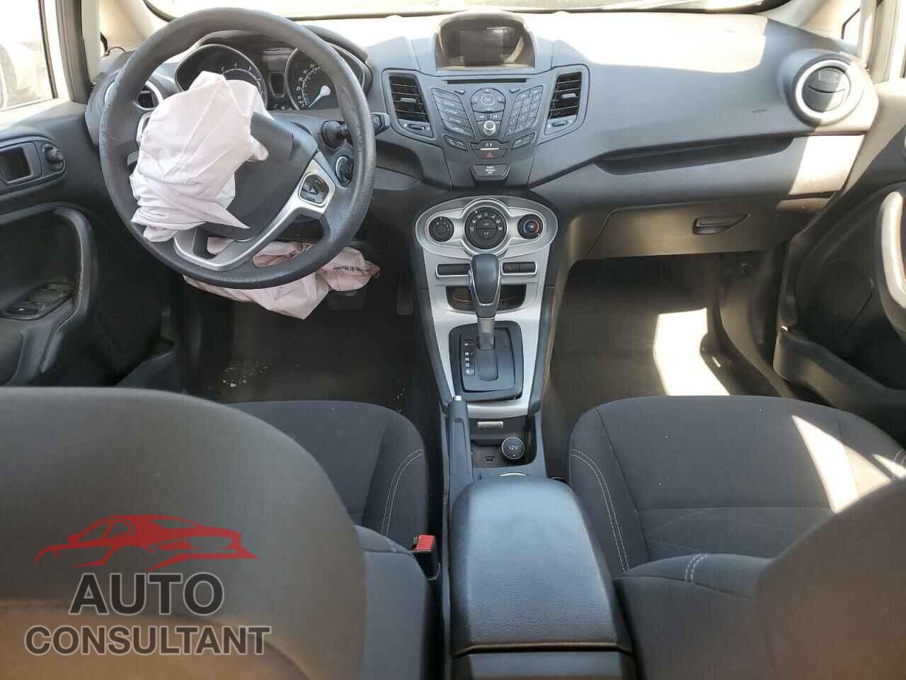 FORD FIESTA 2017 - 3FADP4EJ1HM115260