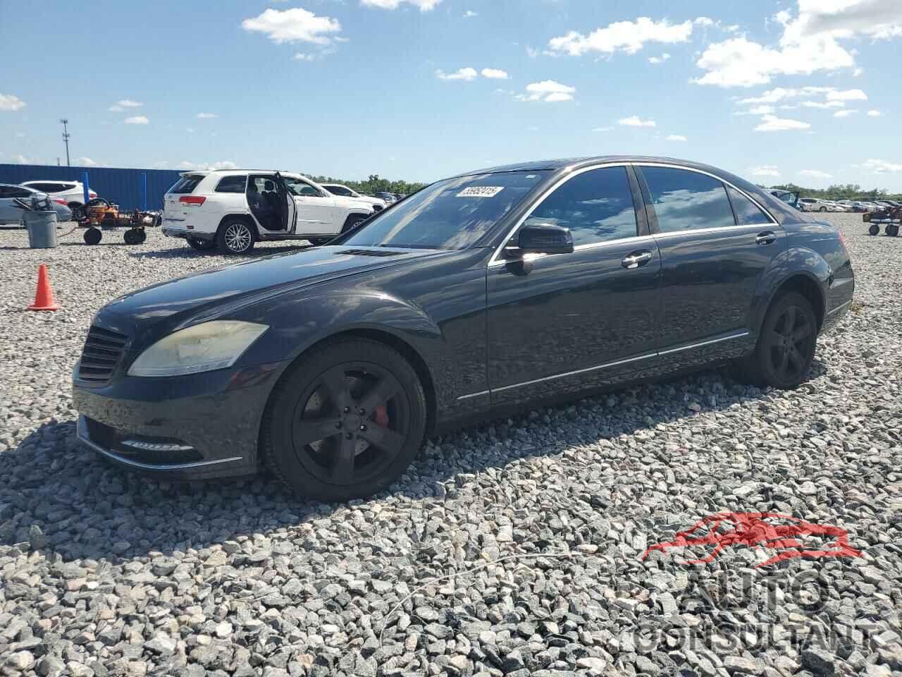 MERCEDES-BENZ S-CLASS 2011 - WDDNG8GB6BA407461