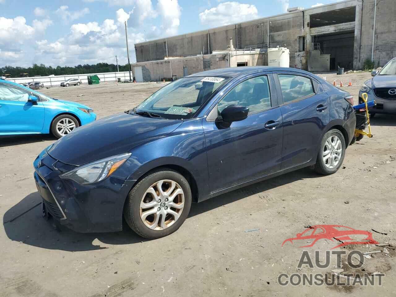TOYOTA YARIS 2017 - 3MYDLBYV3HY192053