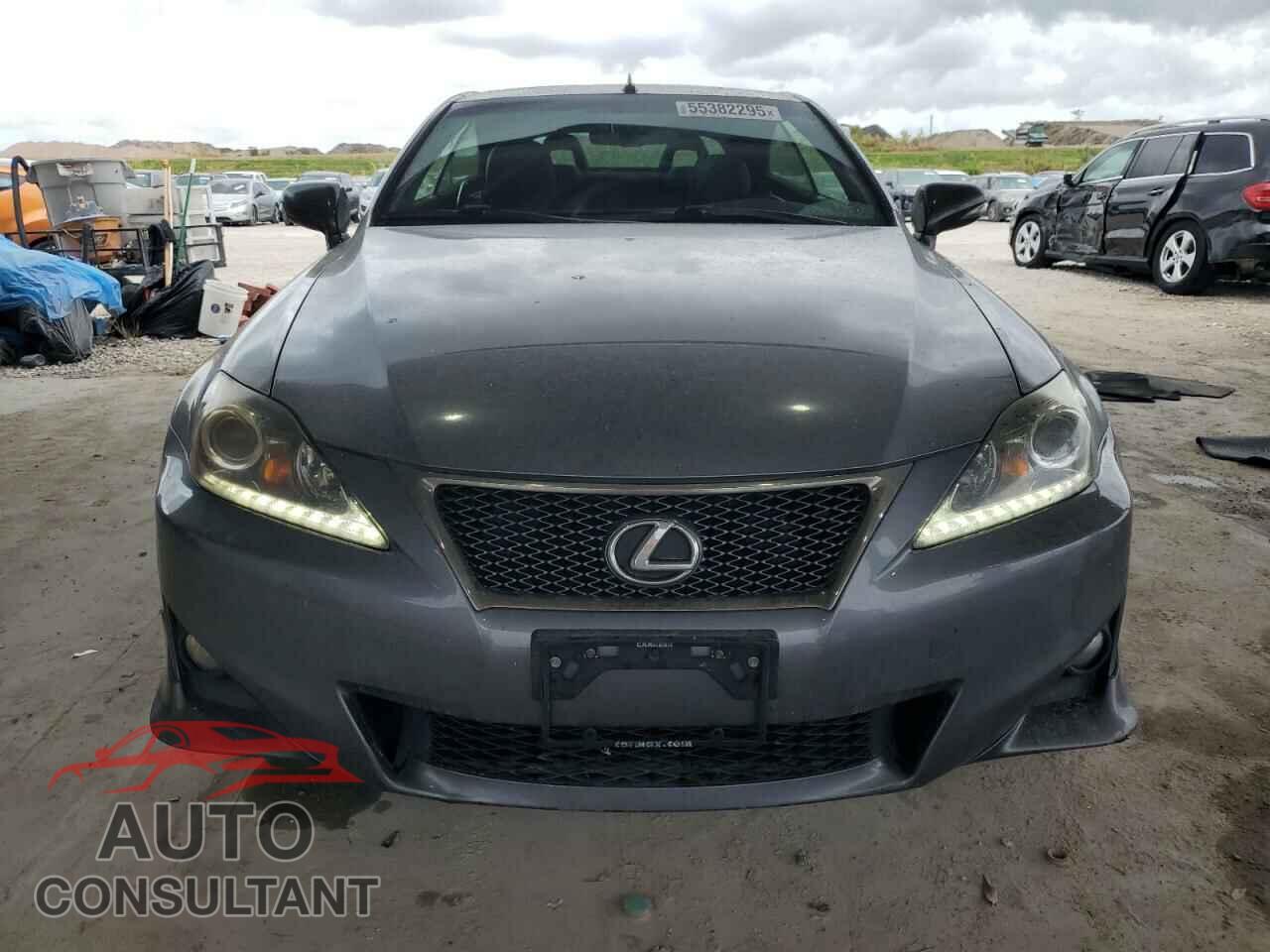 LEXUS IS 2013 - JTHFF2C20D2528955
