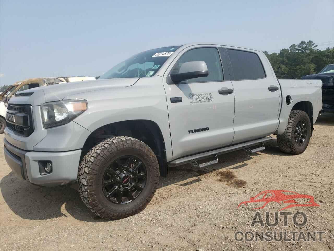 TOYOTA TUNDRA 2017 - 5TFDW5F16HX617340