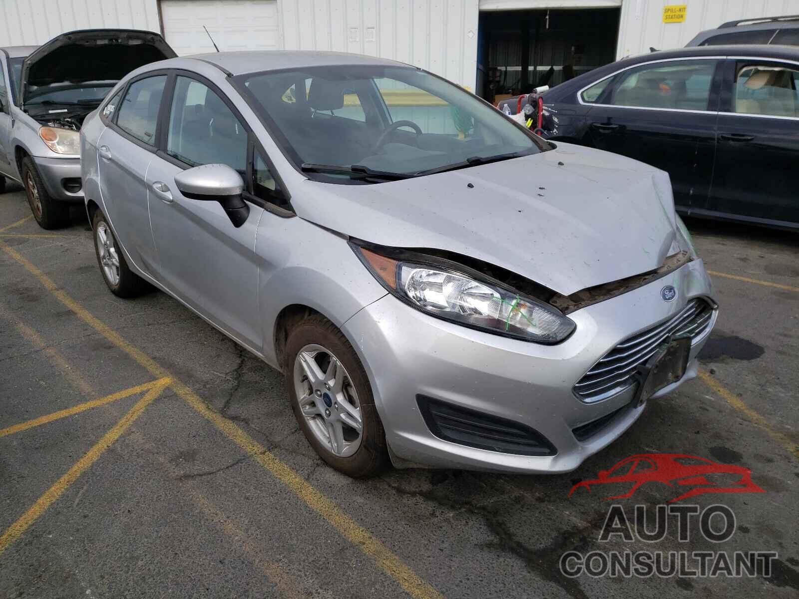 FORD FIESTA 2018 - 3FADP4BJ8JM104878
