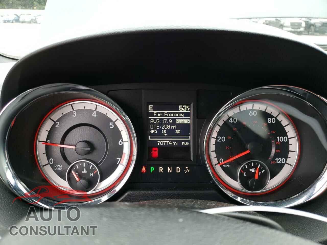 DODGE CARAVAN 2017 - 2C4RDGEG8HR732193