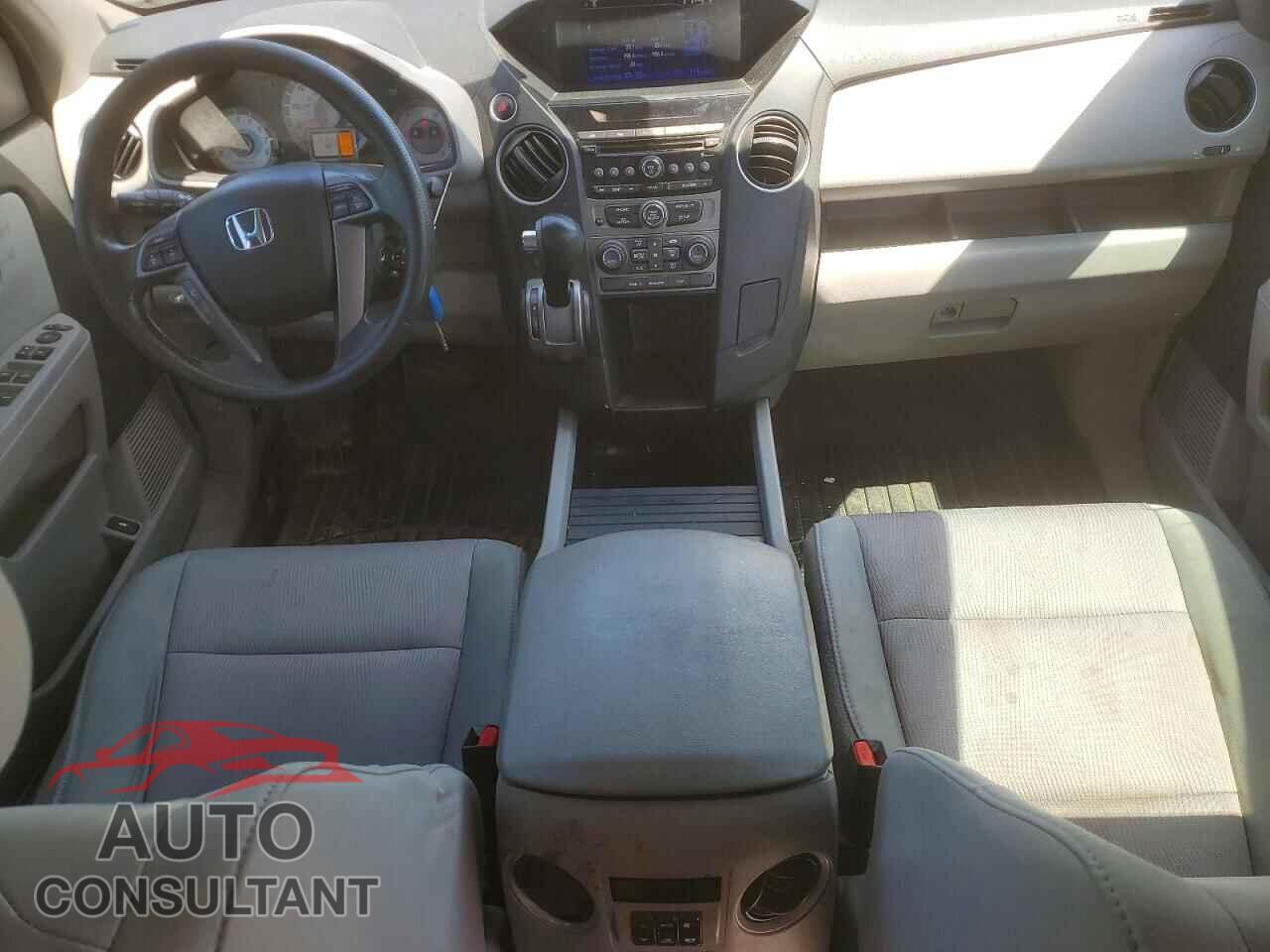 HONDA PILOT 2015 - 5FNYF3H4XFB007316