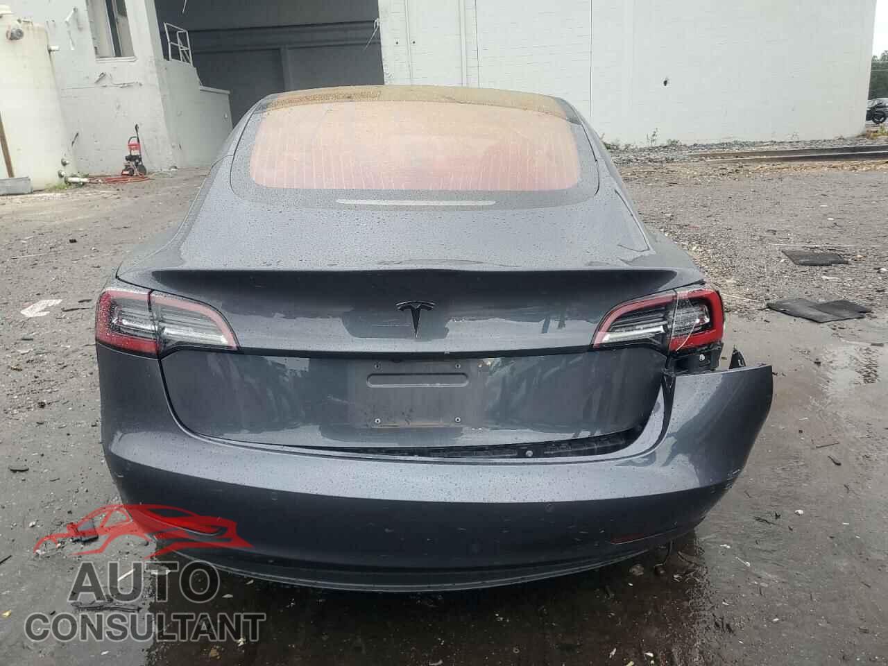 TESLA MODEL 3 2018 - 5YJ3E1EA7JF026801
