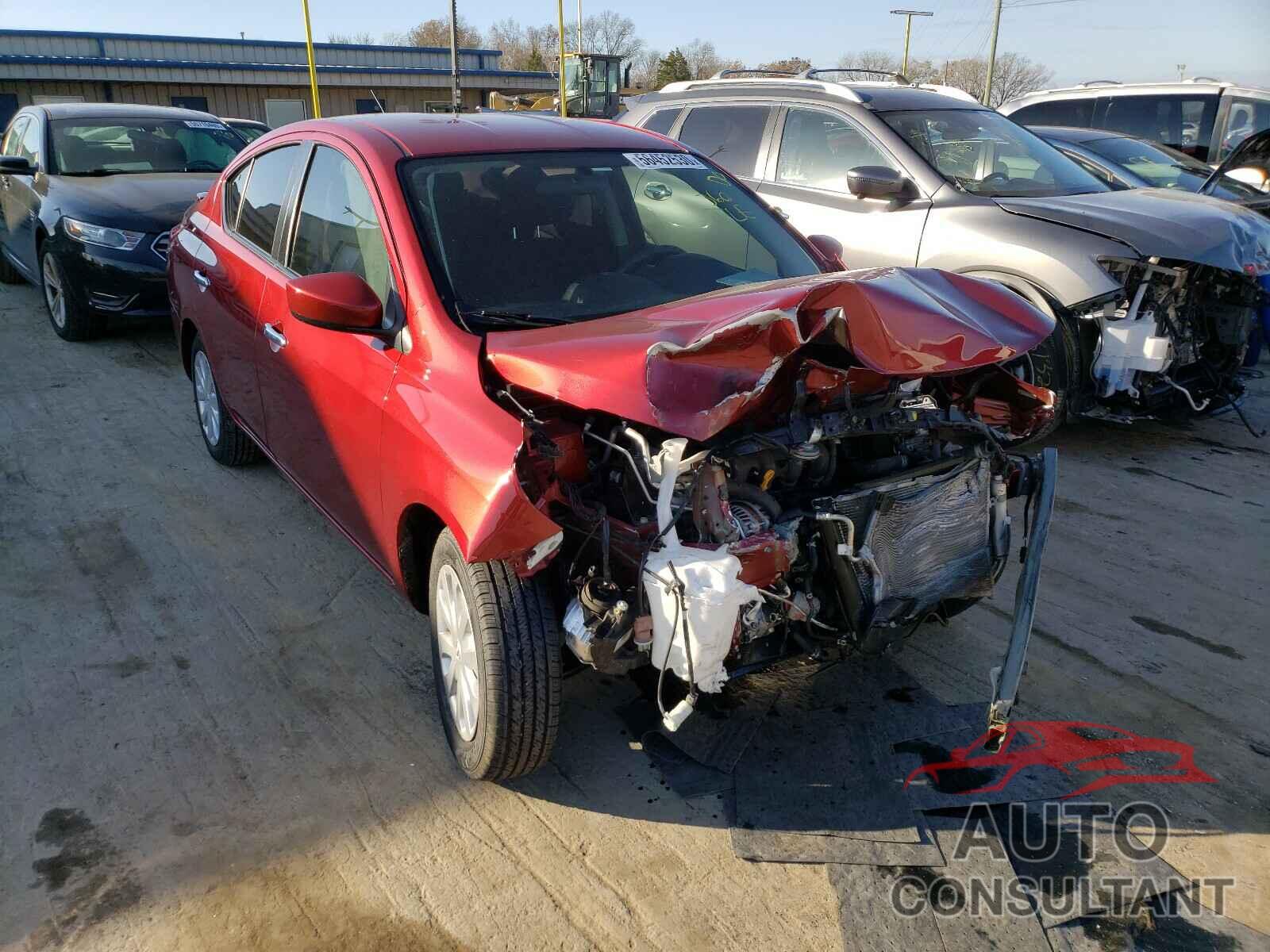 NISSAN VERSA 2018 - 3N1CN7AP9JL856858