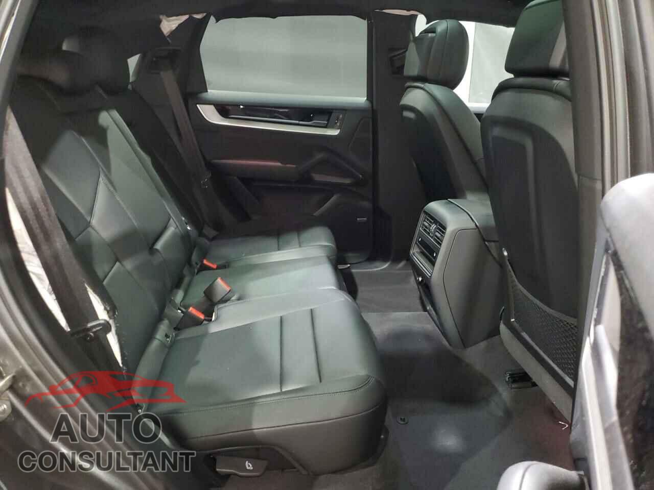 PORSCHE CAYENNE 2025 - WP1AA2AY7SDA04669