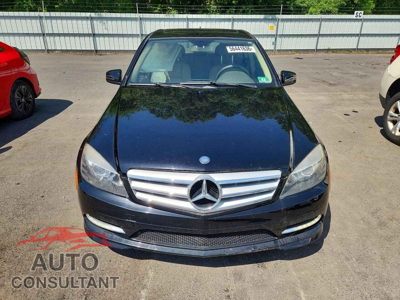 MERCEDES-BENZ C-CLASS 2011 - WDDGF8BB4BR150370