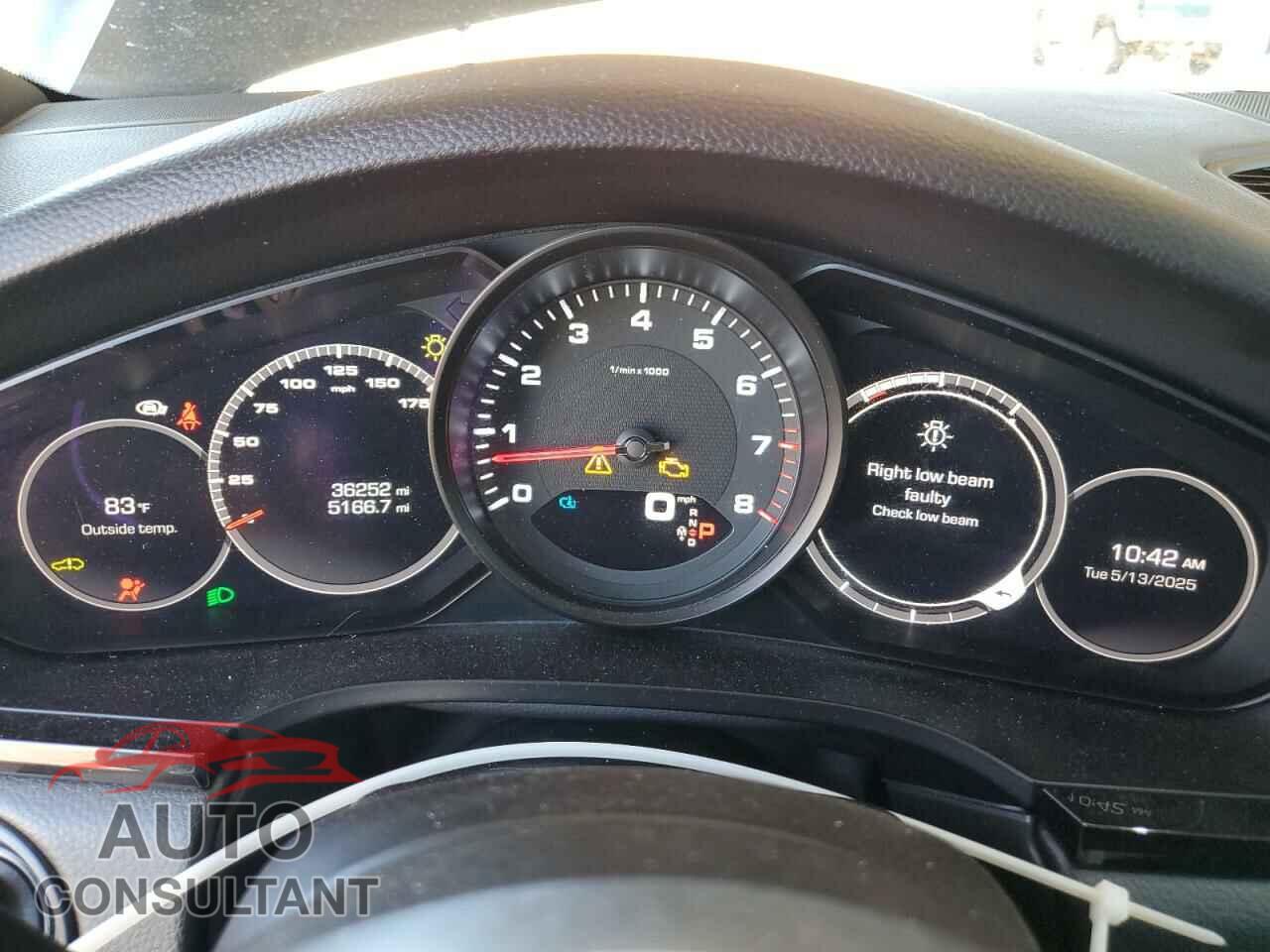 PORSCHE CAYENNE 2021 - WP1AA2AY0MDA05827