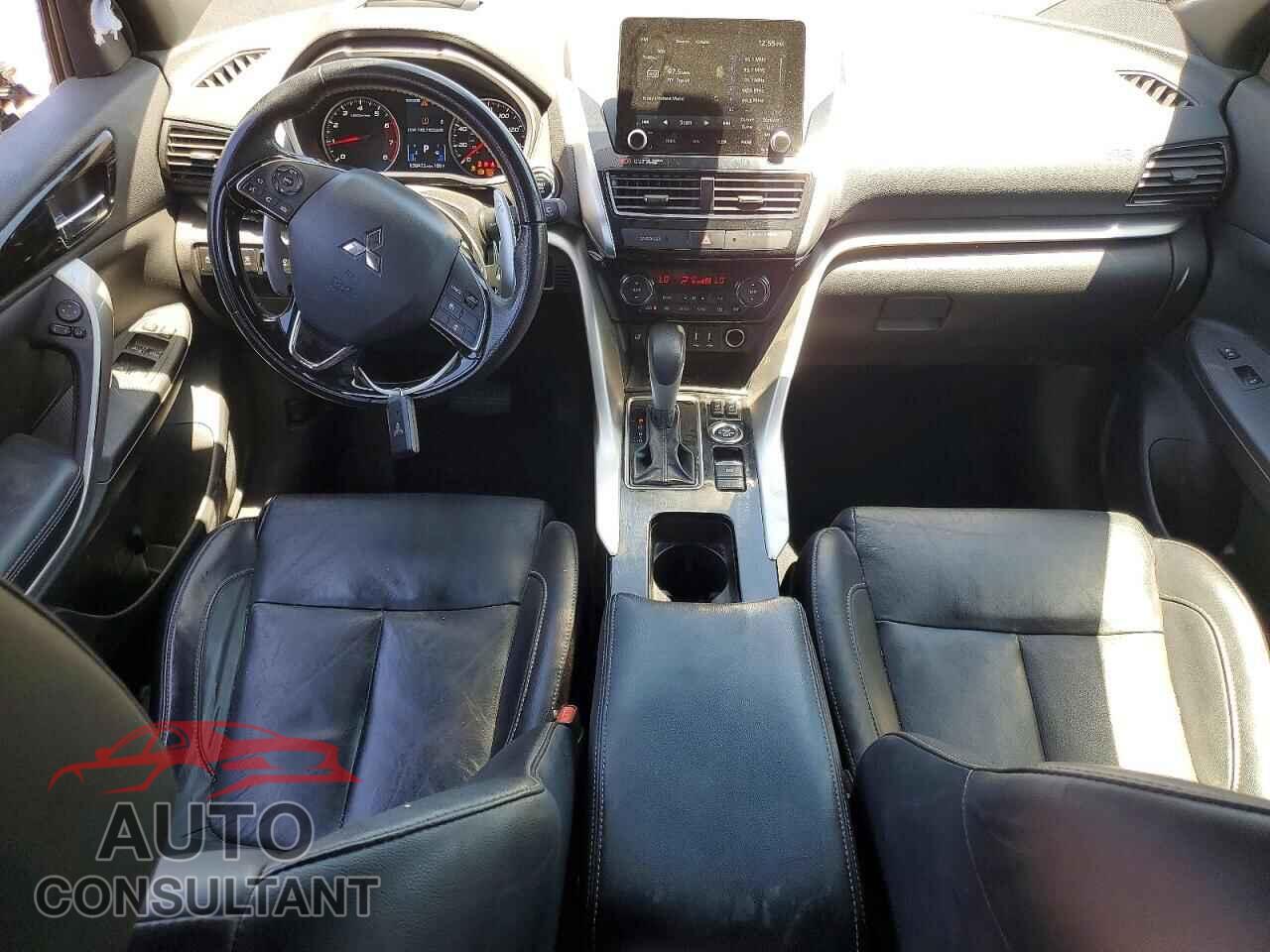 MITSUBISHI ECLIPSE 2023 - JA4ATWAA8PZ003038