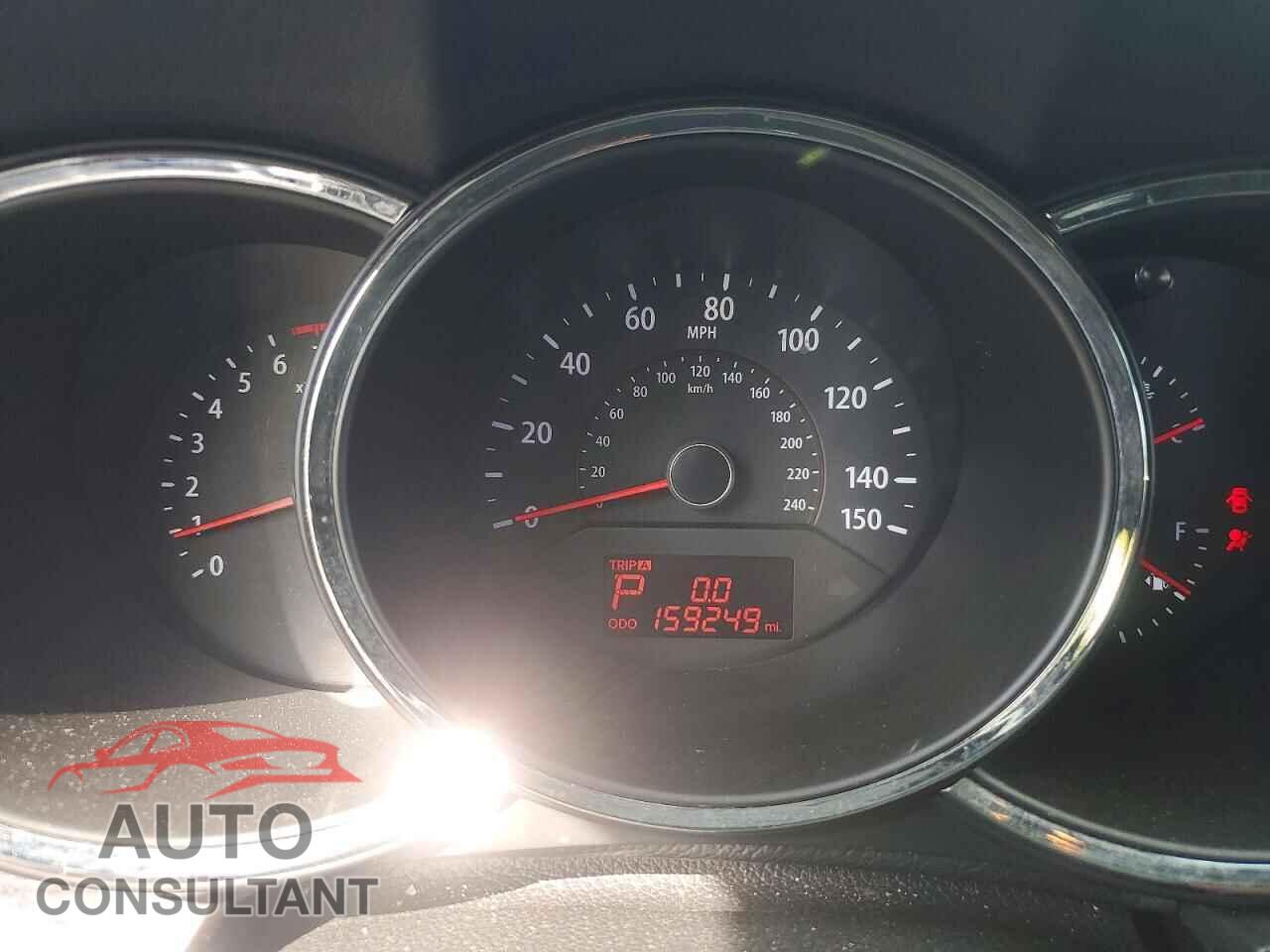KIA SORENTO 2013 - 5XYKTCA68DG322289