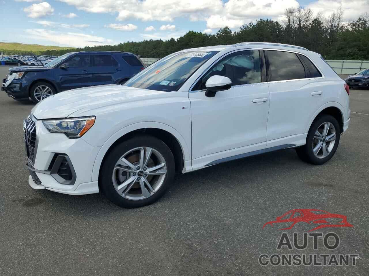 AUDI Q3 2022 - WA1DECF30N1094818