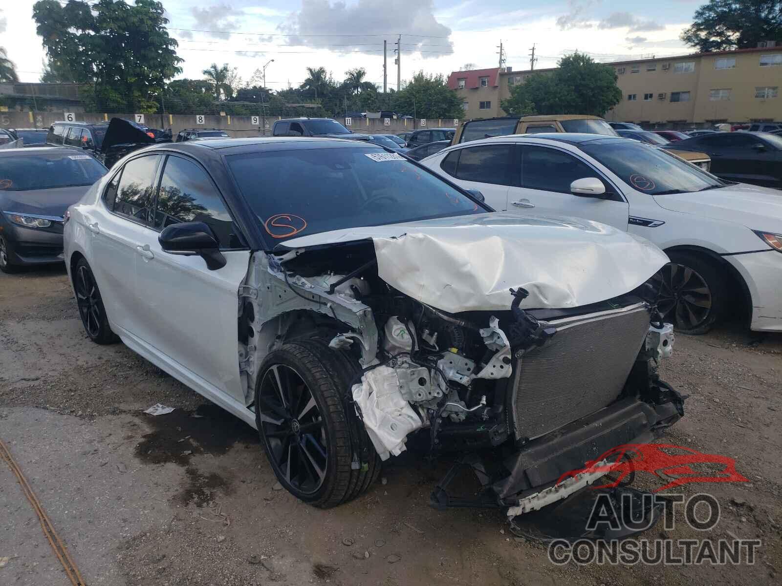TOYOTA CAMRY 2020 - 4T1K61AK5LU371614