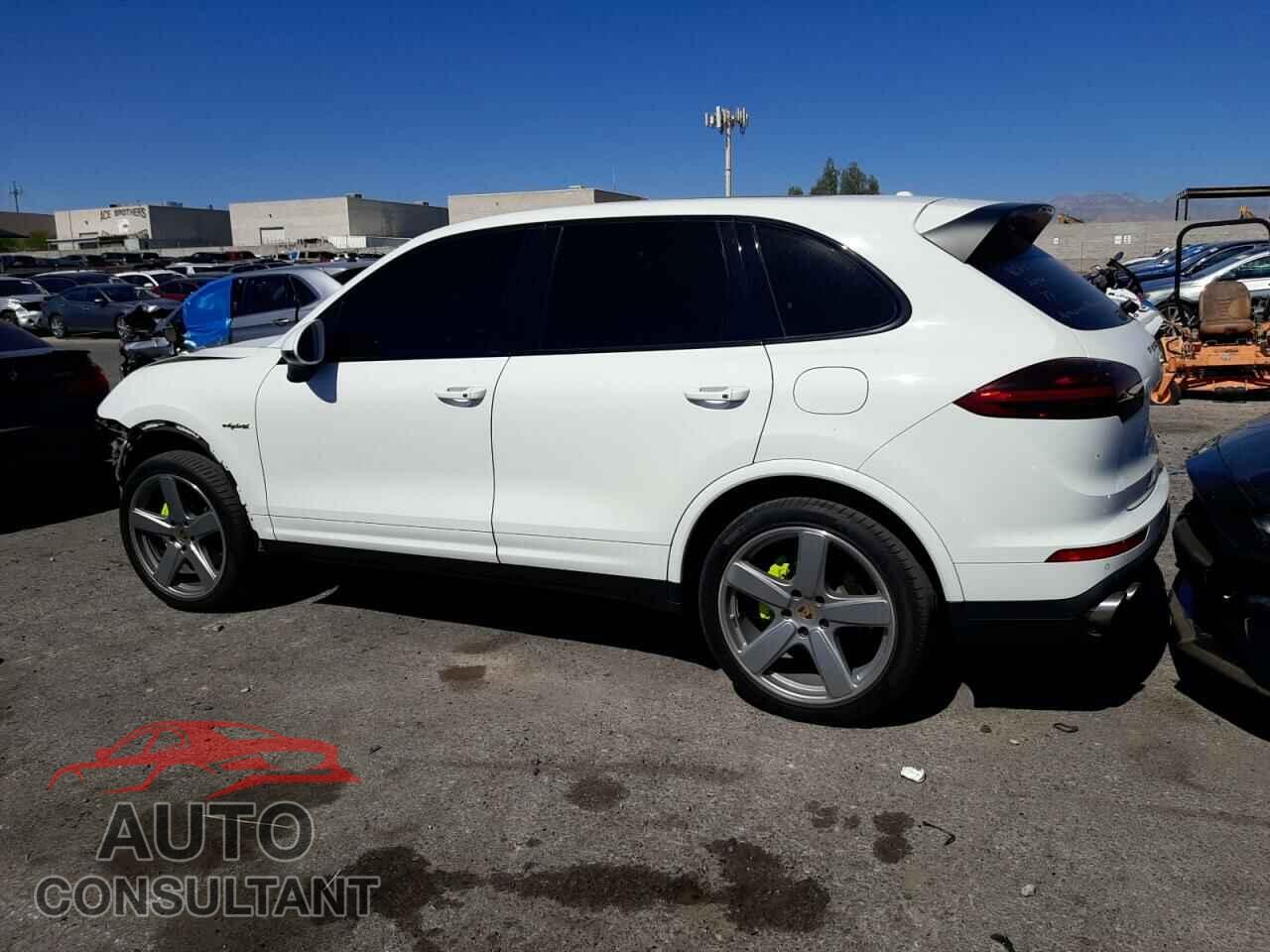 PORSCHE CAYENNE 2017 - WP1AE2A23HLA75950
