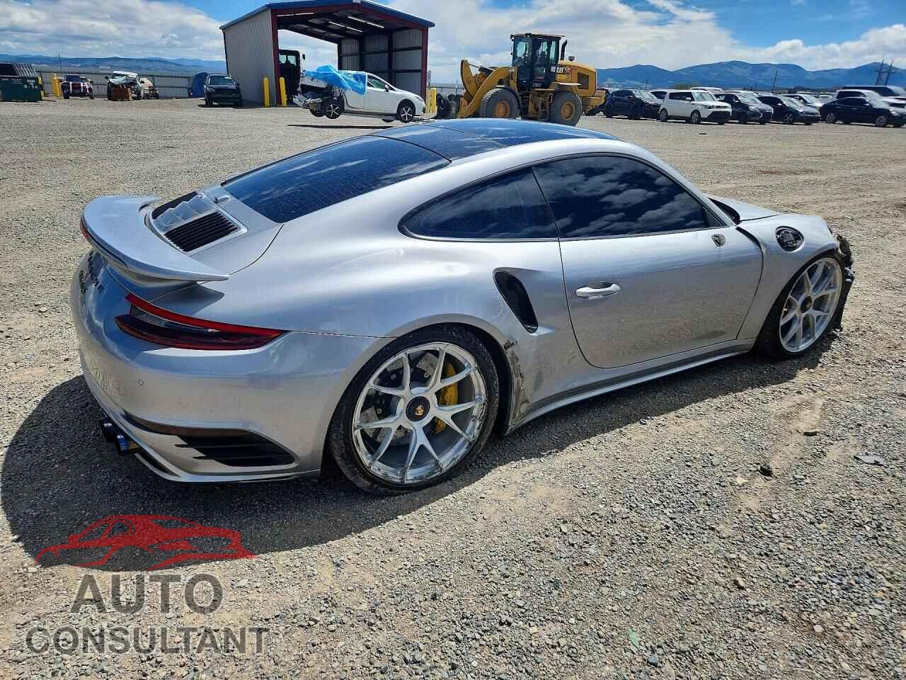 PORSCHE 911 2017 - WP0AD2A99HS166860