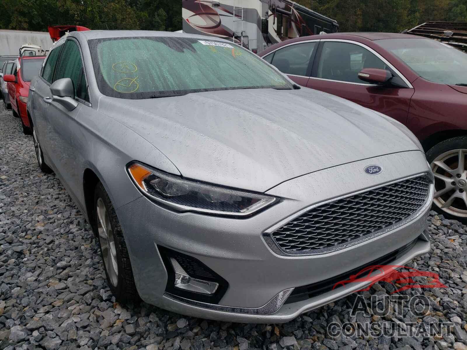 FORD FUSION 2019 - 3FA6P0SU7KR191852