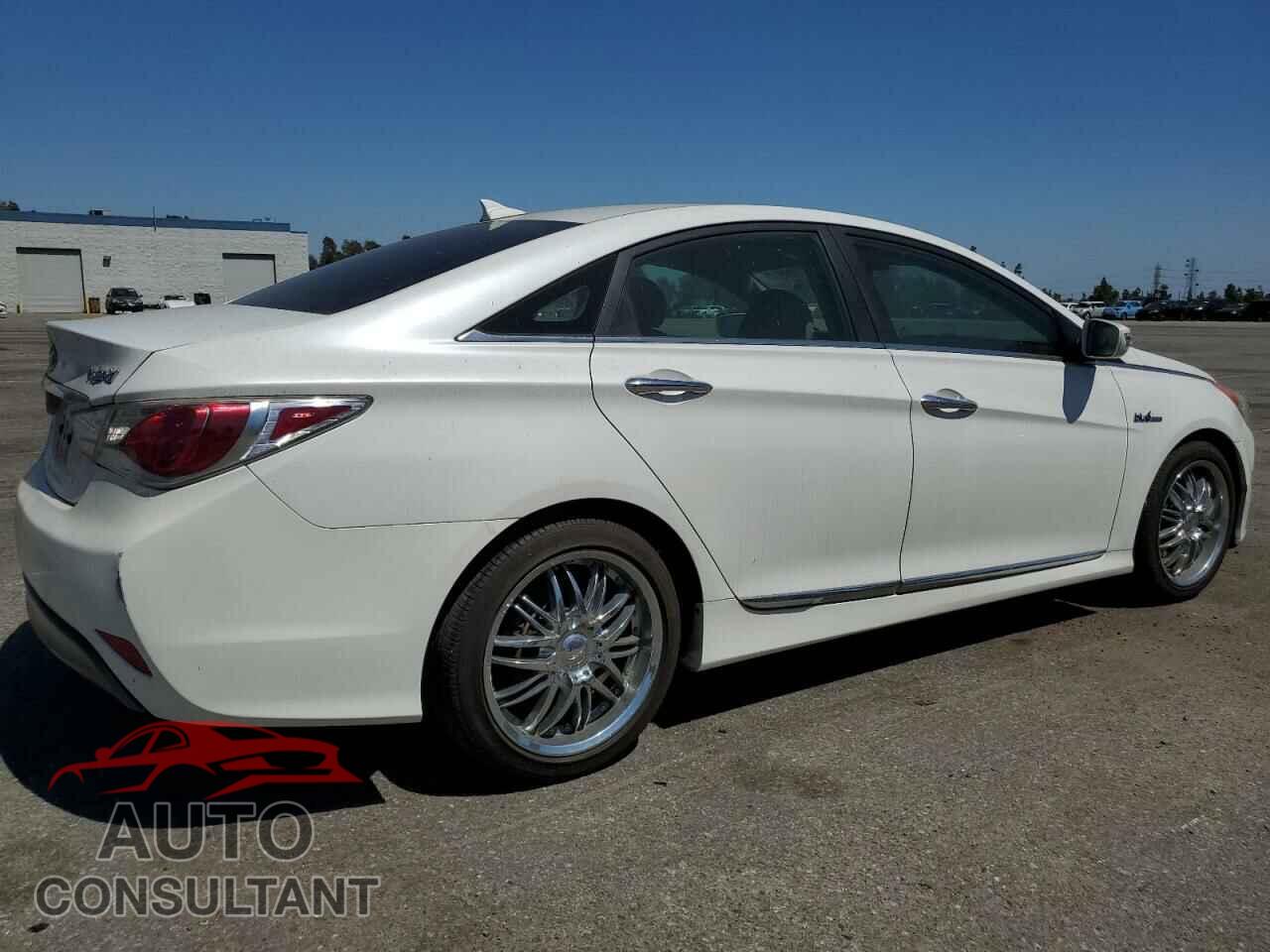 HYUNDAI SONATA 2012 - KMHEC4A46CA042480