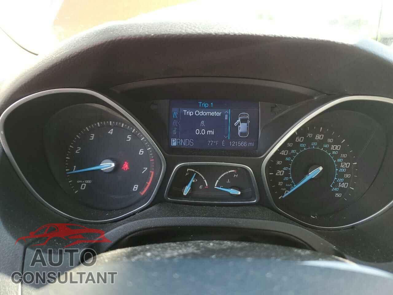 FORD FOCUS 2012 - 1FAHP3M2XCL471979