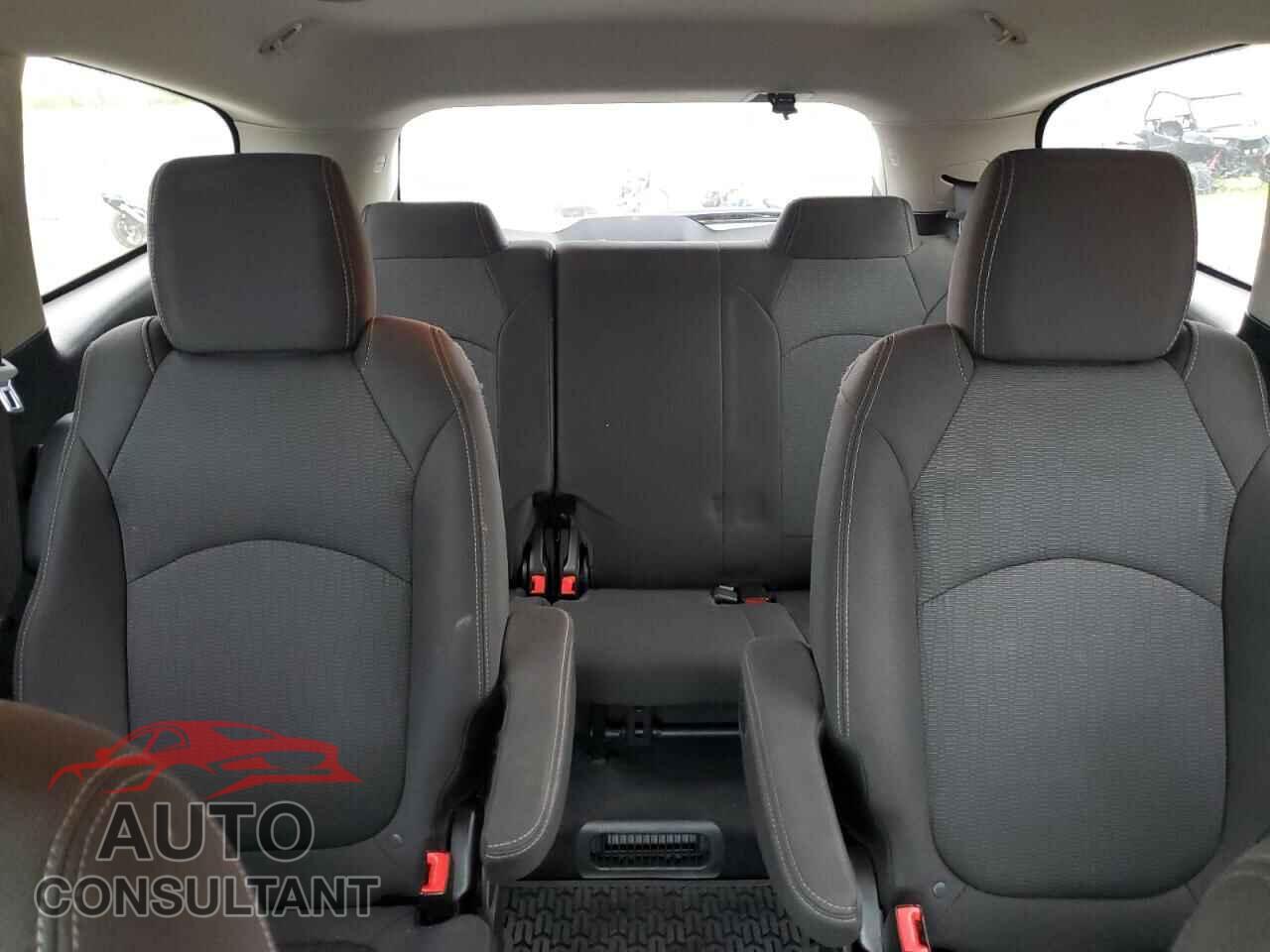 CHEVROLET TRAVERSE 2017 - 1GNKVGKDXHJ242570