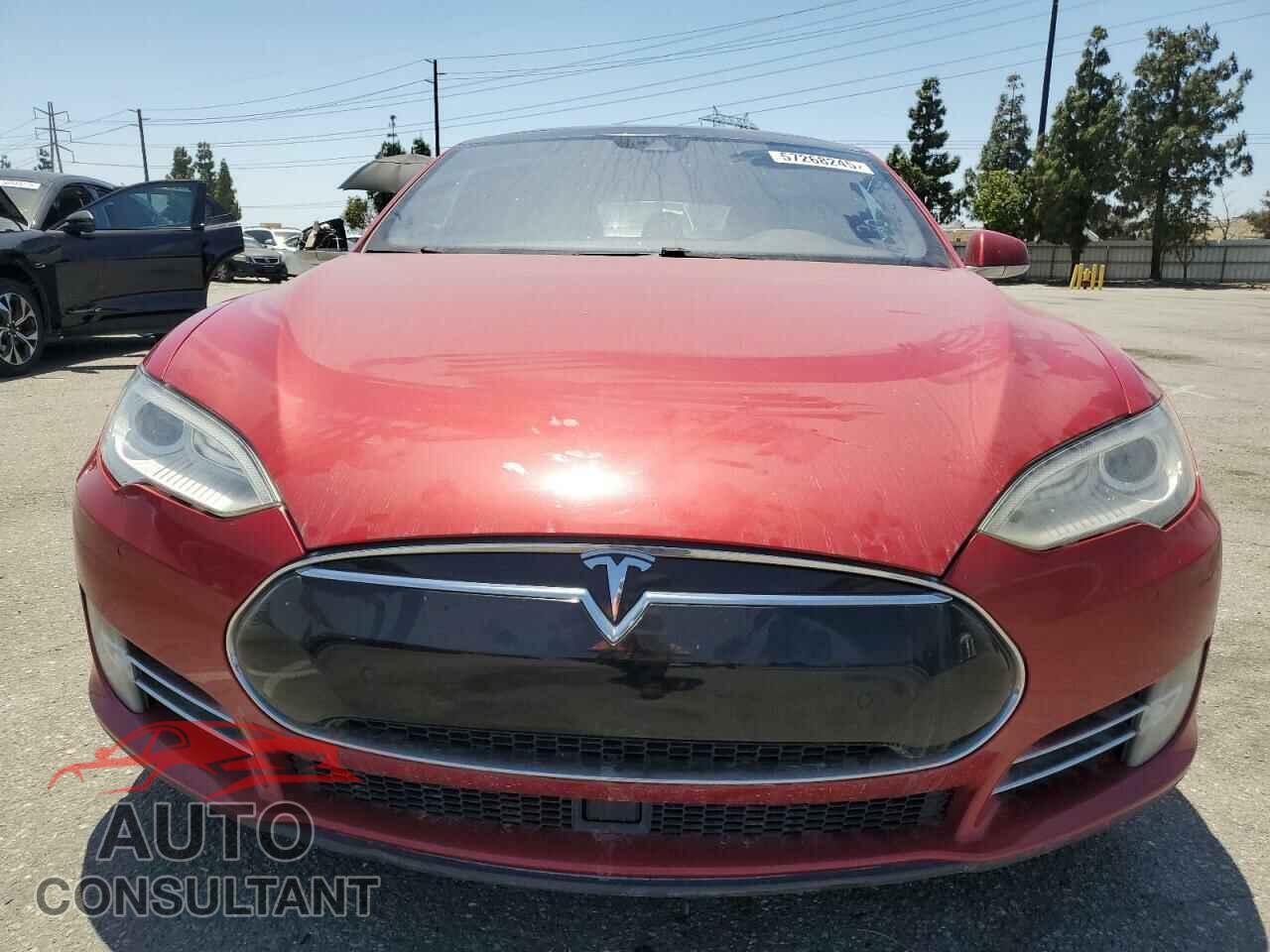 TESLA MODEL S 2015 - 5YJSA1S17FF100429