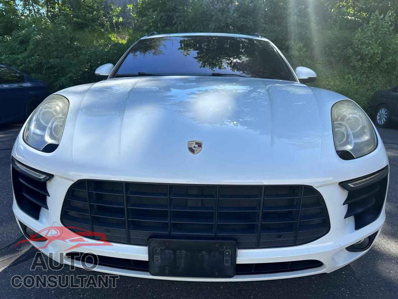 PORSCHE MACAN 2015 - WP1AB2A56FLB51631