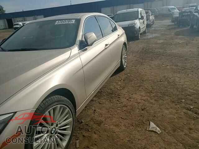 BMW 3 SERIES 2013 - WBA3B3C5XDF533005