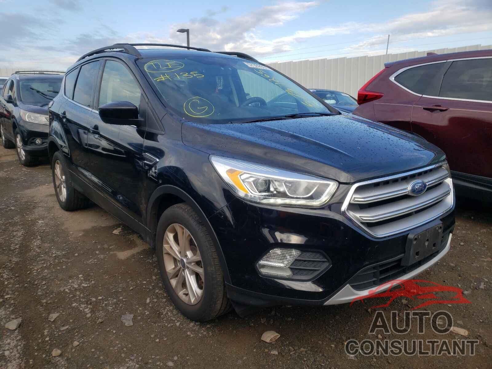 FORD ESCAPE 2017 - 1FMCU9GD2HUC06113