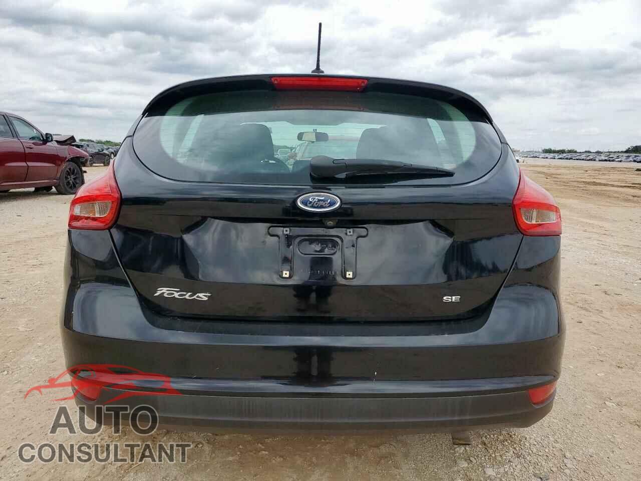 FORD FOCUS 2017 - 1FADP3K2XHL220565