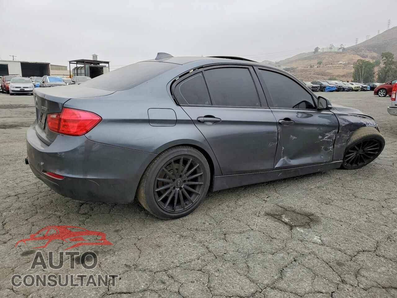 BMW 3 SERIES 2012 - WBA3A5C58CF340834
