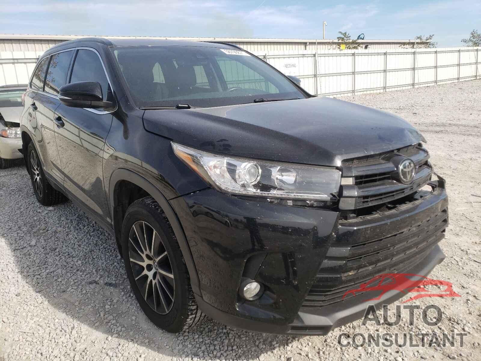 TOYOTA HIGHLANDER 2017 - 5TDJZRFH4HS444888