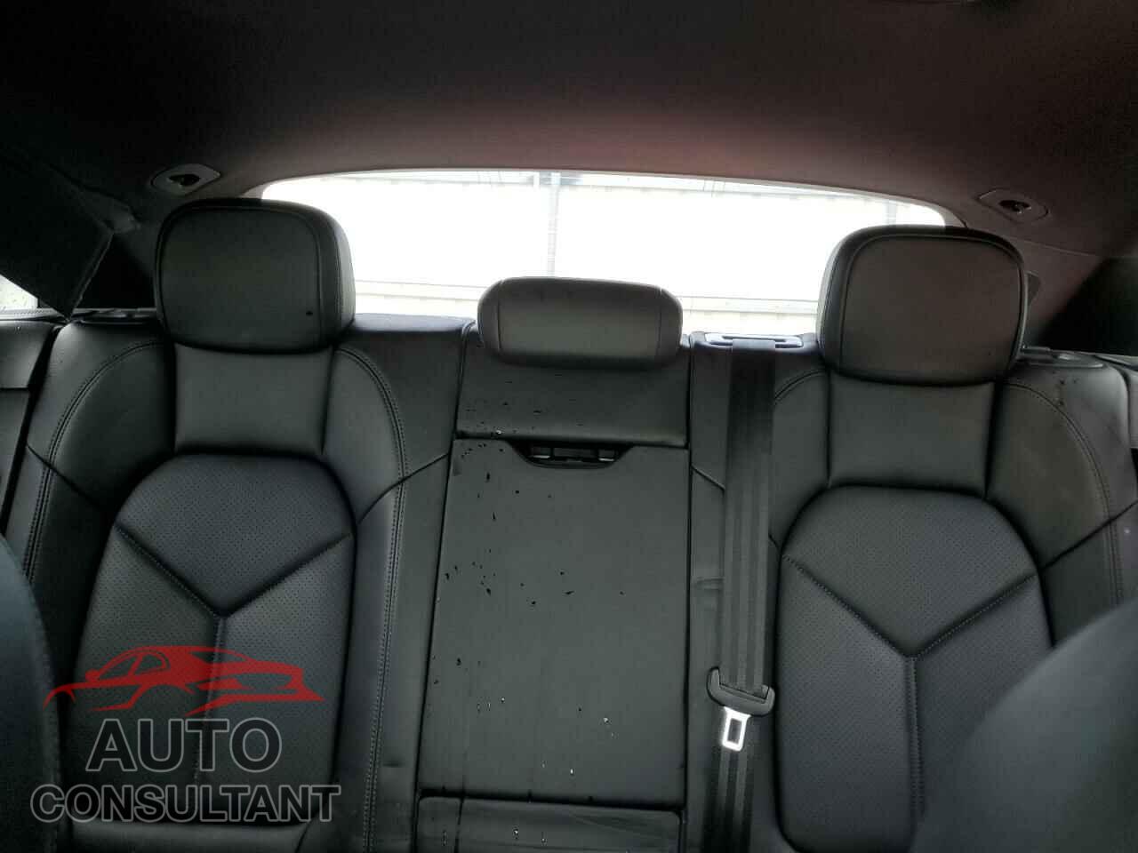 PORSCHE MACAN 2018 - WP1AA2A59JLB14598