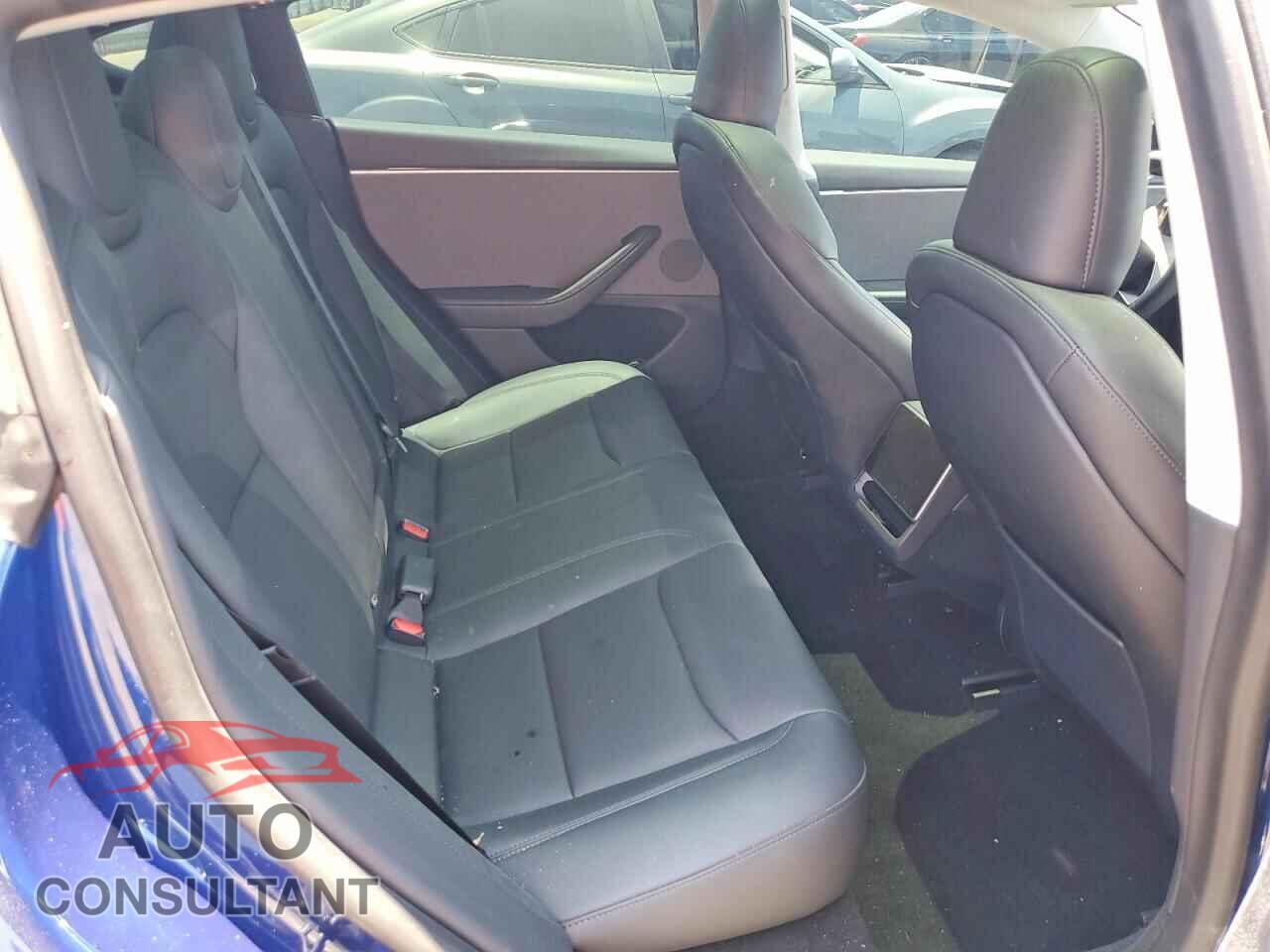 TESLA MODEL 3 2024 - 5YJ3E1EA9RF862279