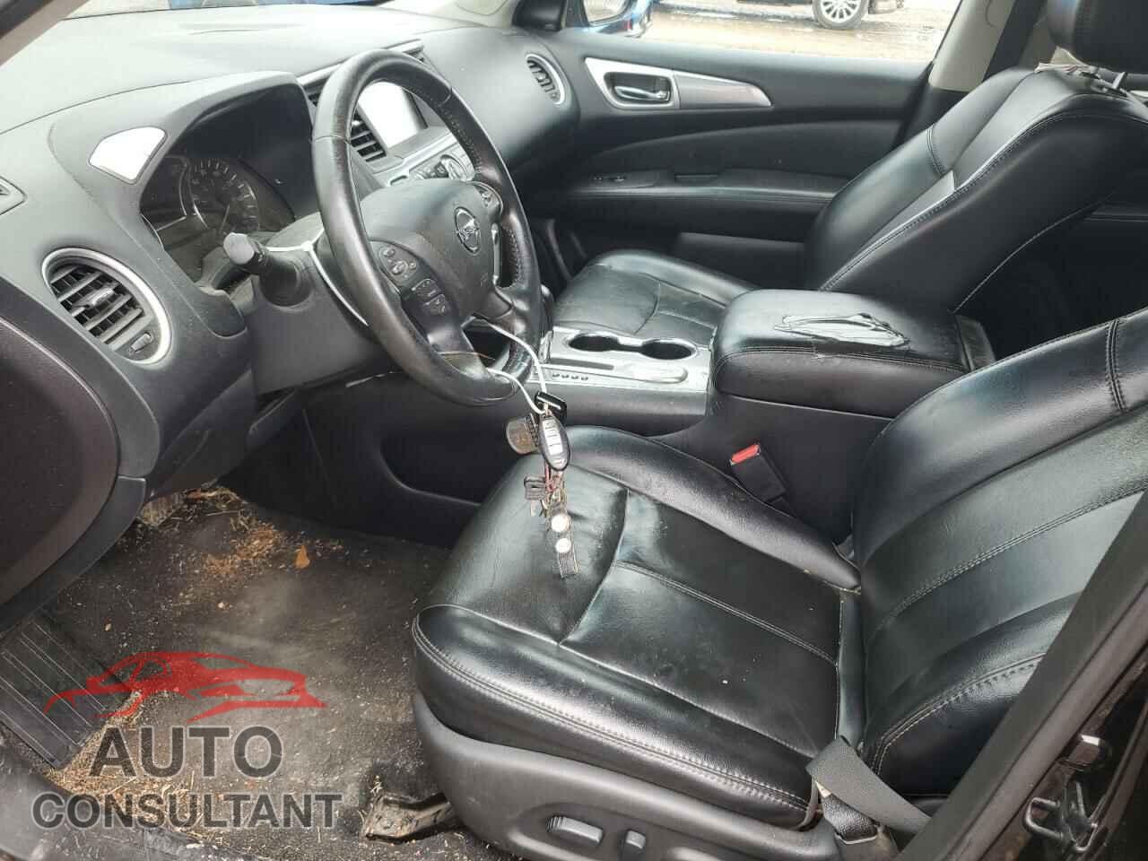 NISSAN PATHFINDER 2017 - 5N1DR2MN5HC646830