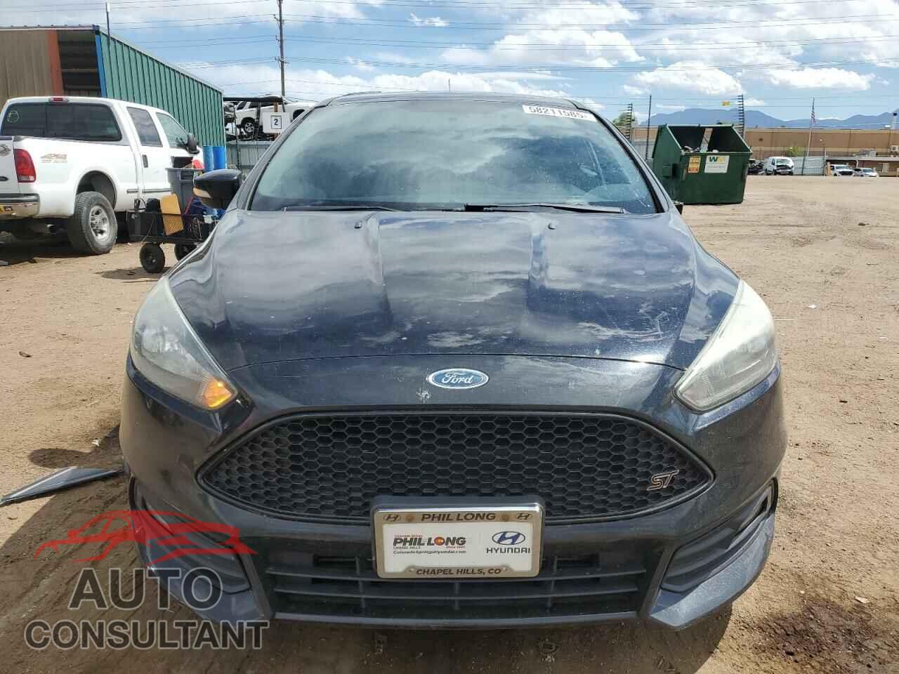 FORD FOCUS 2017 - 1FADP3L98HL348024