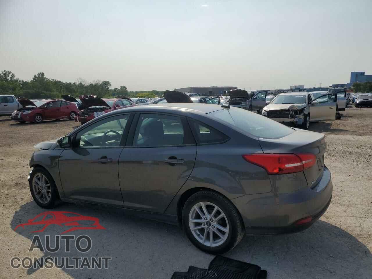 FORD FOCUS 2017 - 1FADP3F23HL328794
