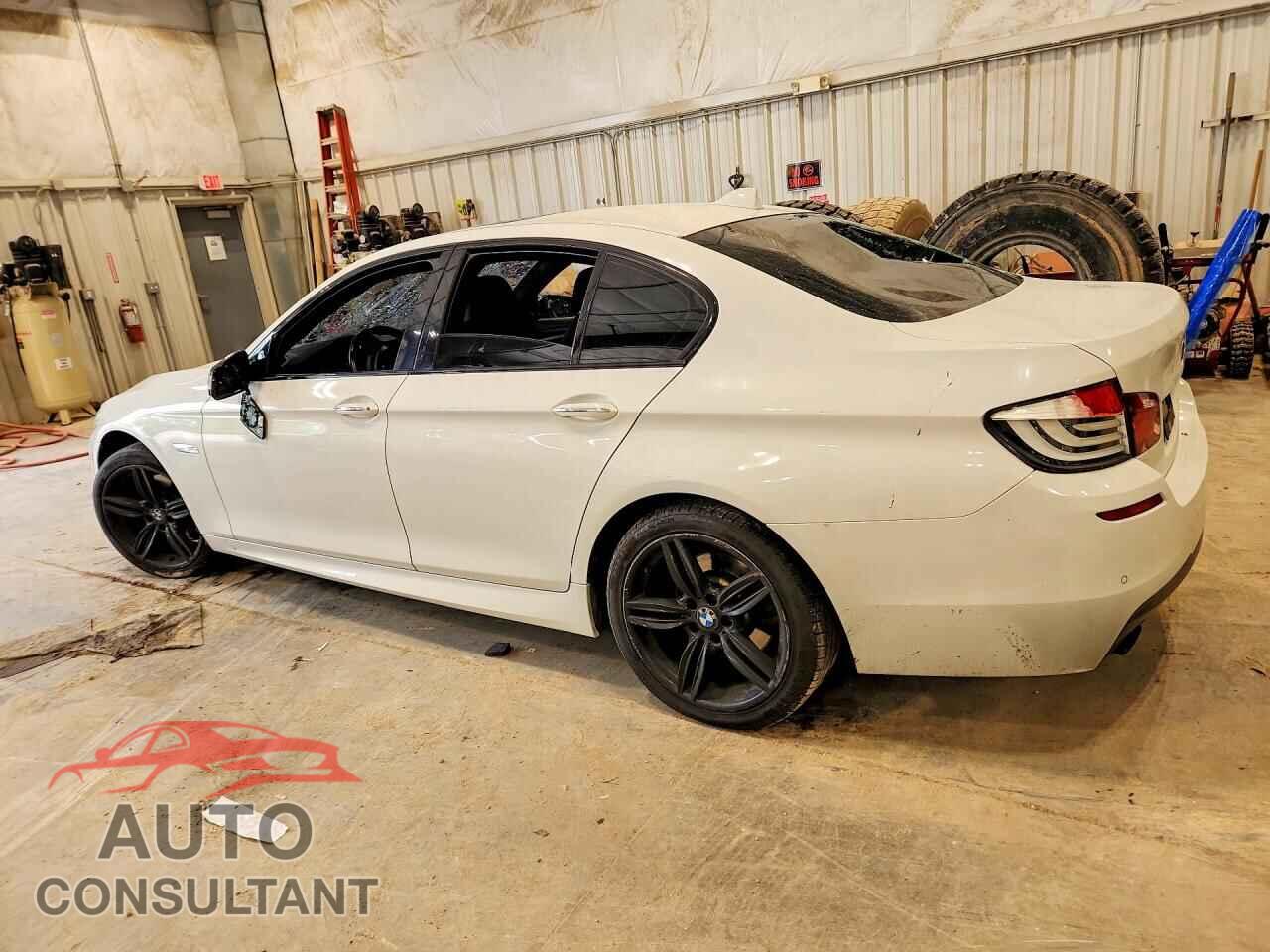 BMW 5 SERIES 2012 - WBAFU7C52CDU65680