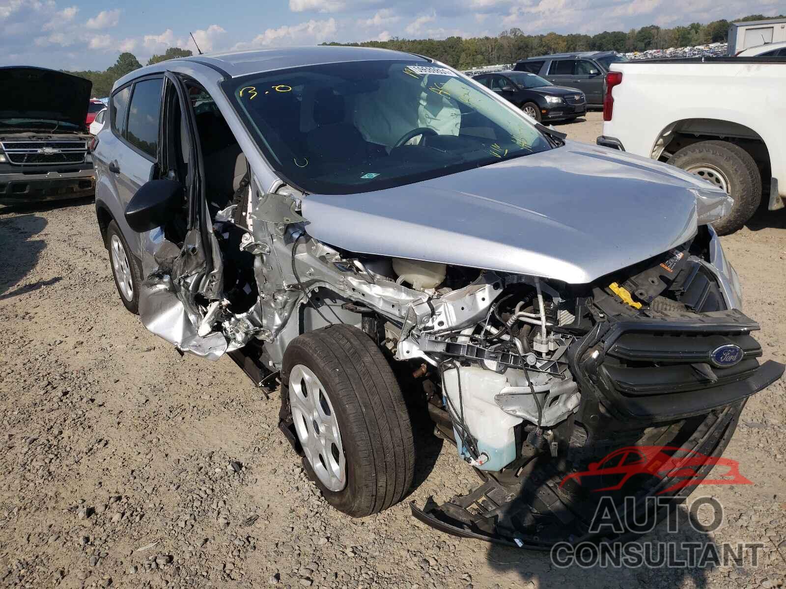 FORD ESCAPE 2019 - 1FMCU0F73KUA11636