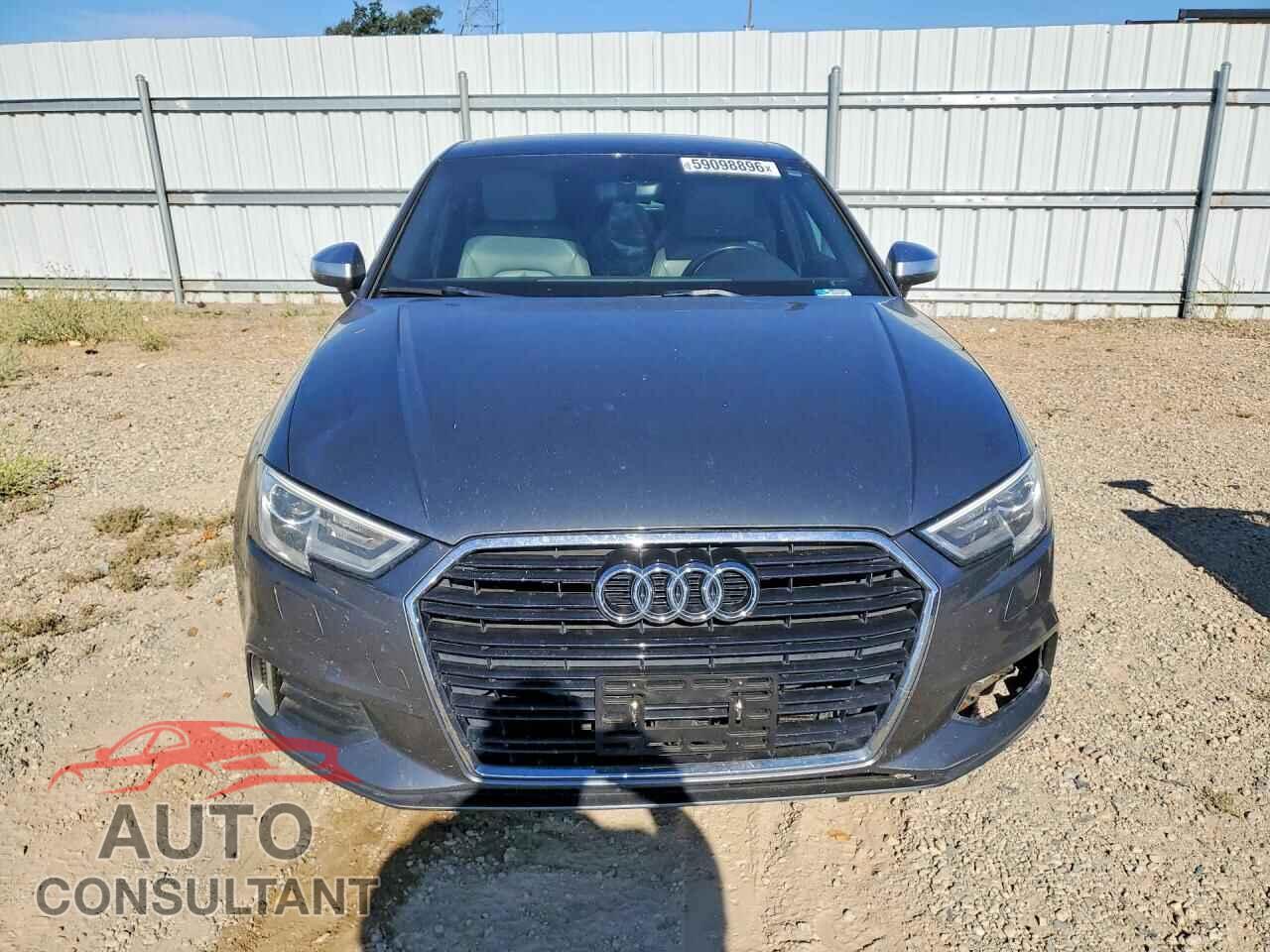 AUDI A3 2017 - WAUB8GFF2H1024471