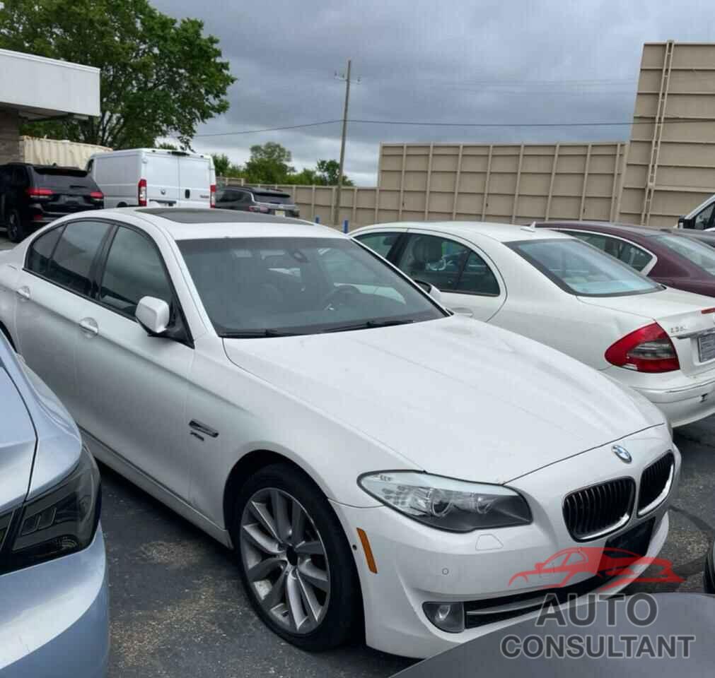 BMW 5 SERIES 2012 - WBAFU7C52CDU59491