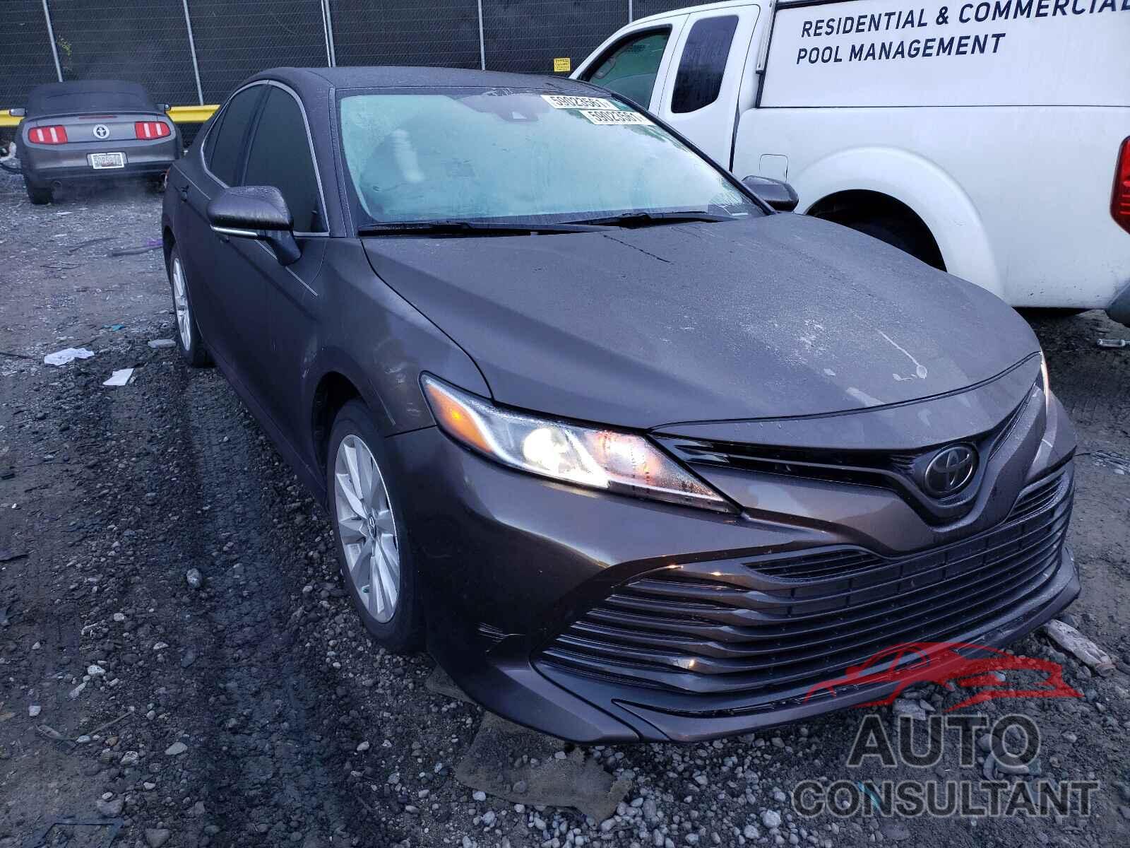 TOYOTA CAMRY 2019 - 4T1B11HK7KU817264
