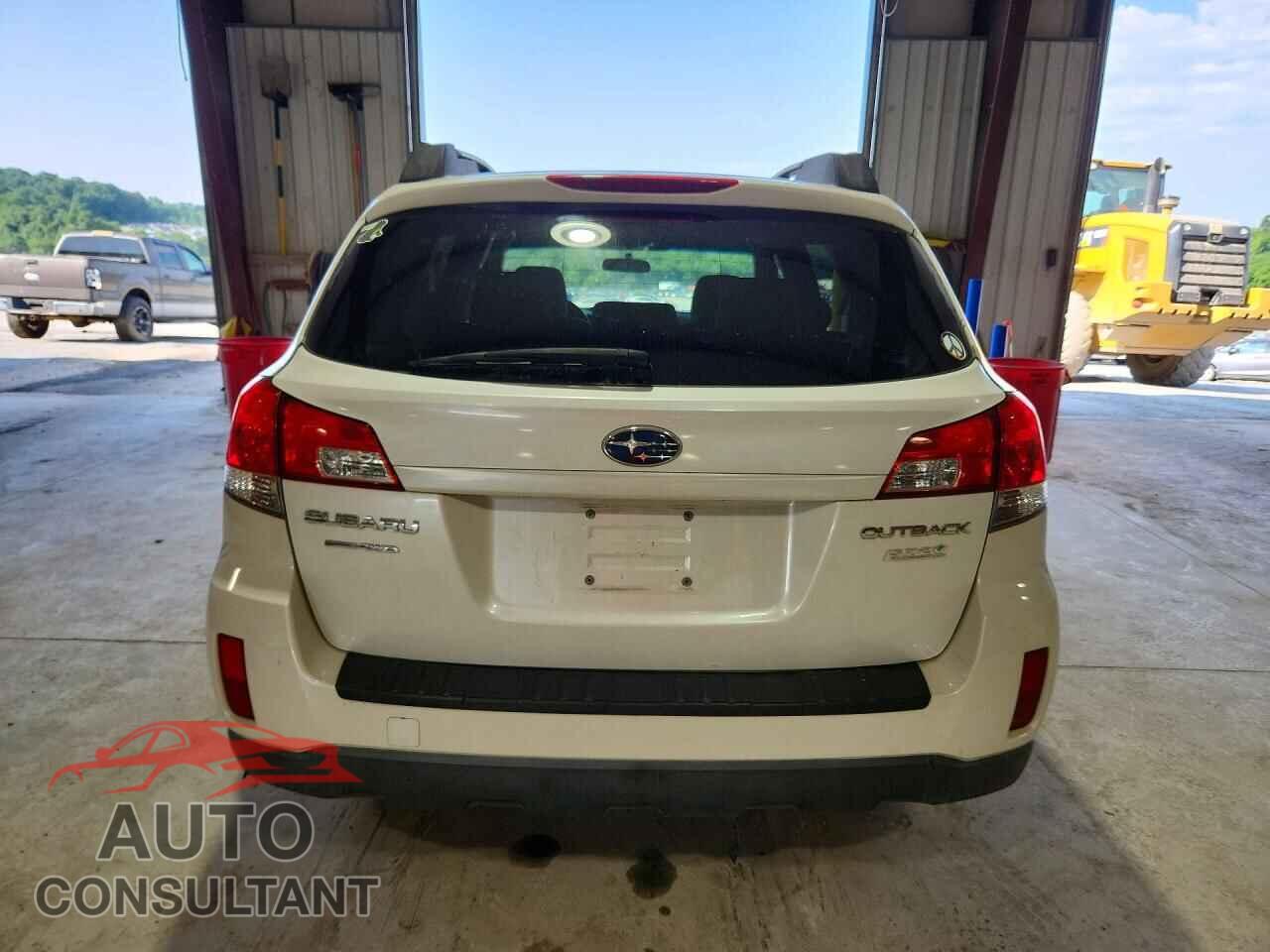 SUBARU OUTBACK 2011 - 4S4BRBCC7B3365997
