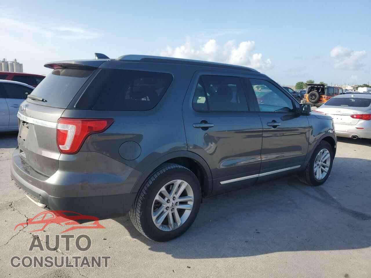 FORD EXPLORER 2017 - 1FM5K7D85HGC51622