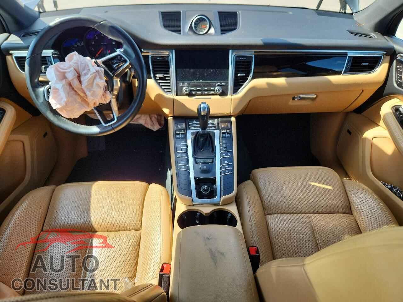 PORSCHE MACAN 2018 - WP1AA2A59JLB13810