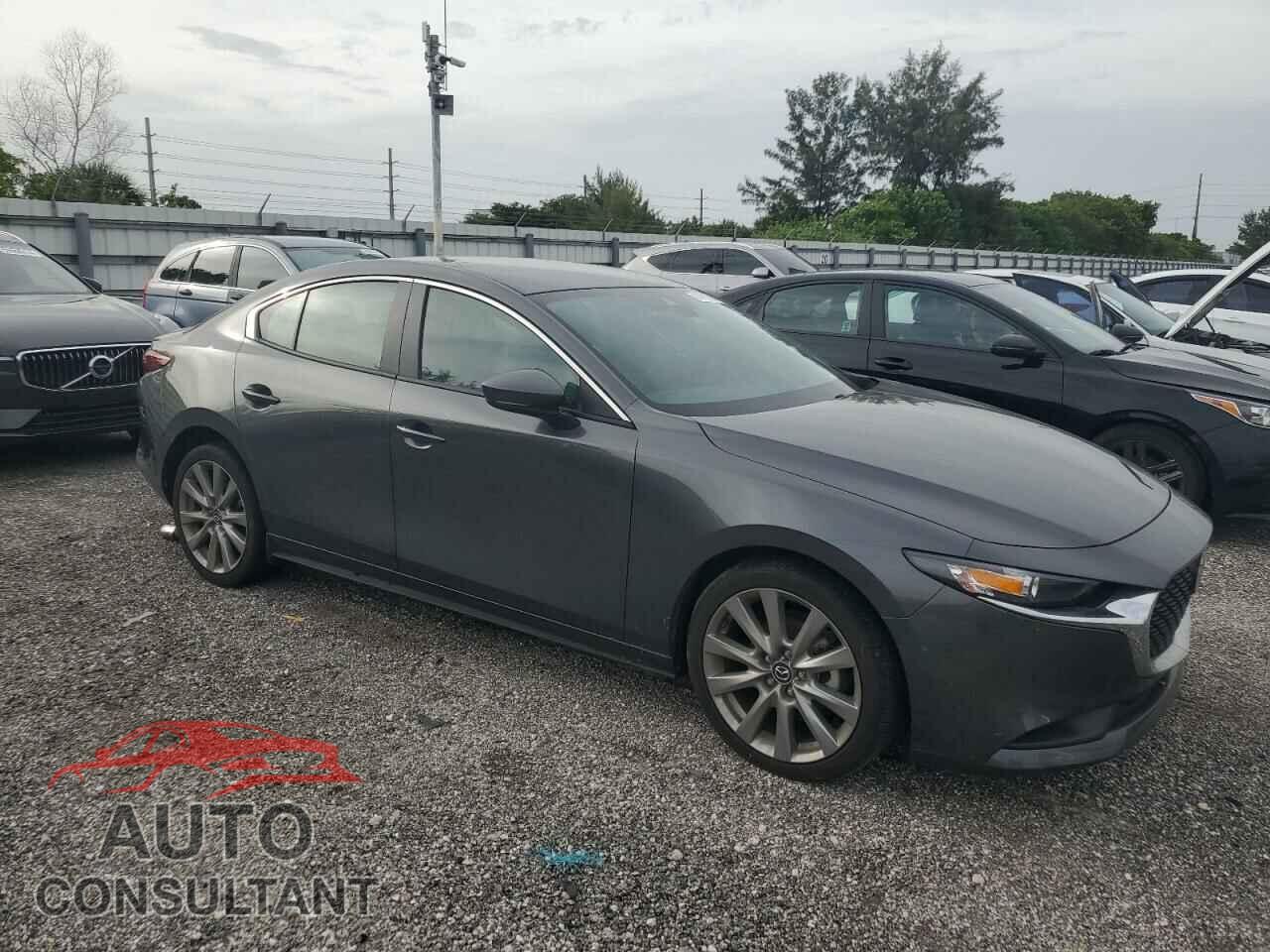 MAZDA 3 2022 - 3MZBPABL2NM309424