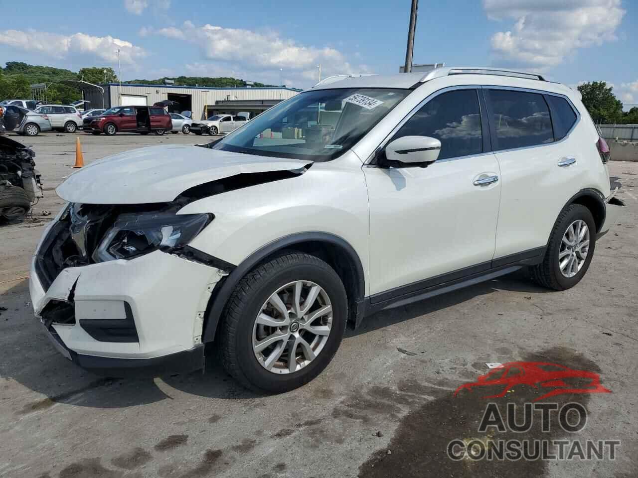 NISSAN ROGUE 2017 - KNMAT2MTXHP553995