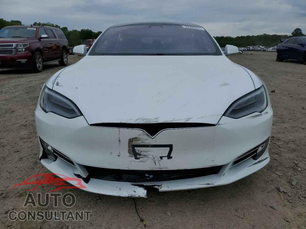 TESLA MODEL S 2021 - 5YJSA1E24MF425928