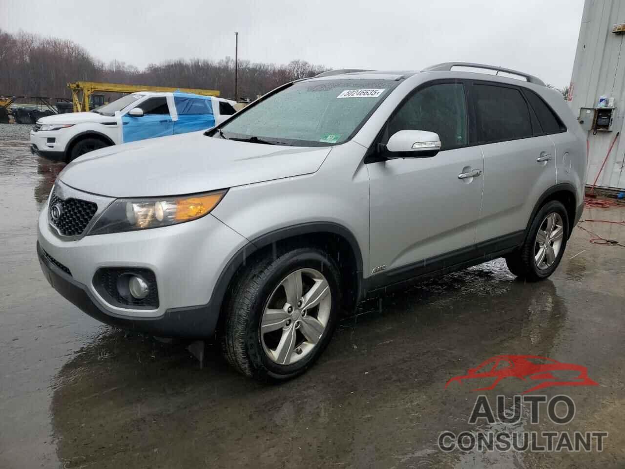 KIA SORENTO 2013 - 5XYKUDA25DG353516