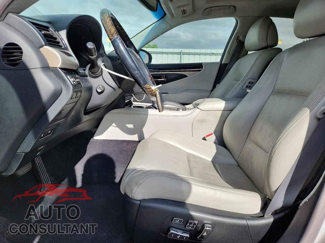 LEXUS LS460 2013 - JTHBL5EF4D5121308